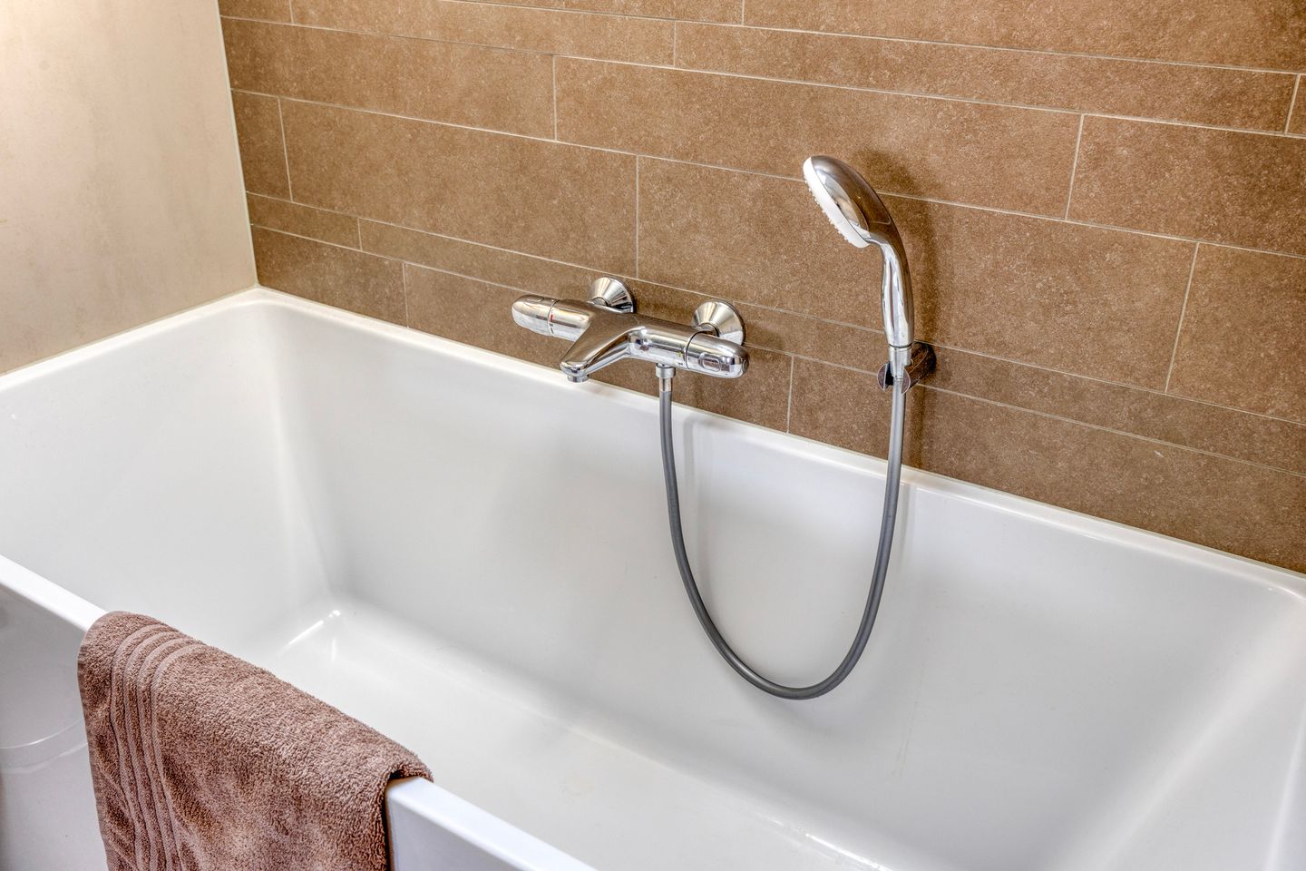 Foto 19 van Etnastraat 4