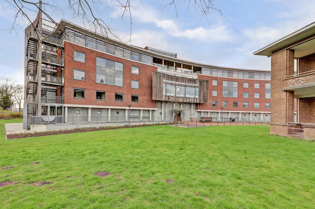 Photo 31 of Hendrika van Tussenbroeklaan 44