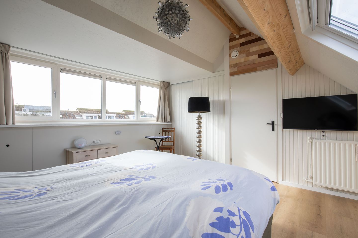 Foto 25 van Hoofdenburg 135