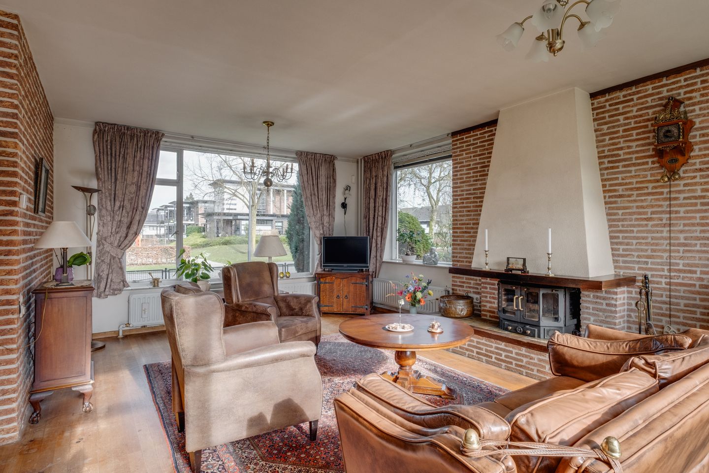 Photo 5 of van Lutterveltplein 2