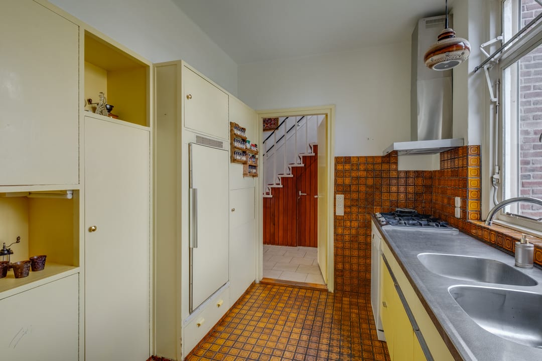 Photo 11 of van Lutterveltplein 2