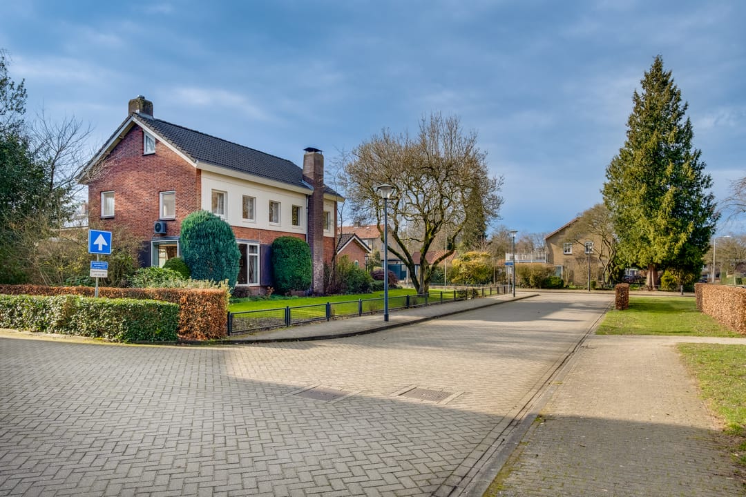 Photo 37 of van Lutterveltplein 2