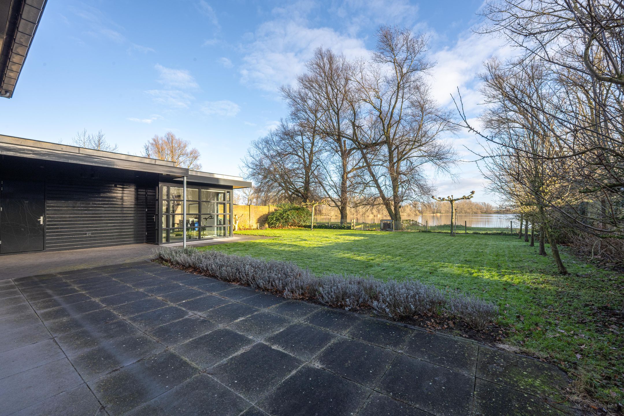 Foto 81 van Vriezeweg 38