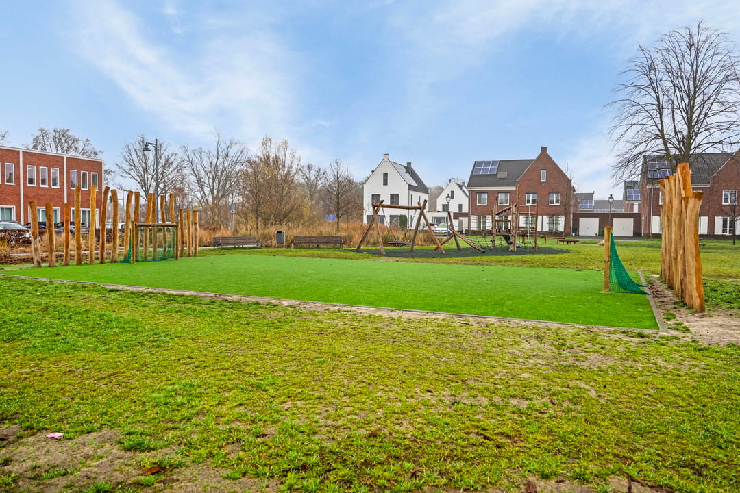 Photo 31 of Vanenburg 118