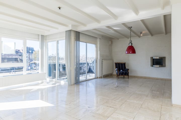 Foto 4 van Parallelweg 69