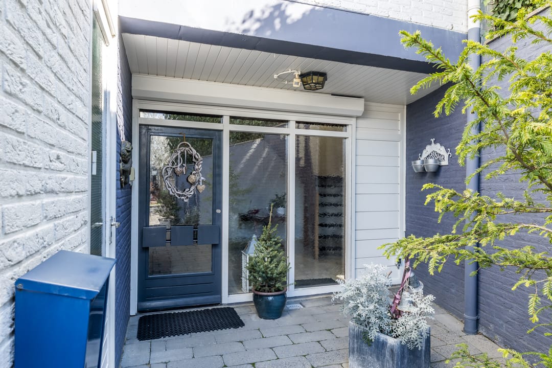 Photo 41 of Parallelweg 69