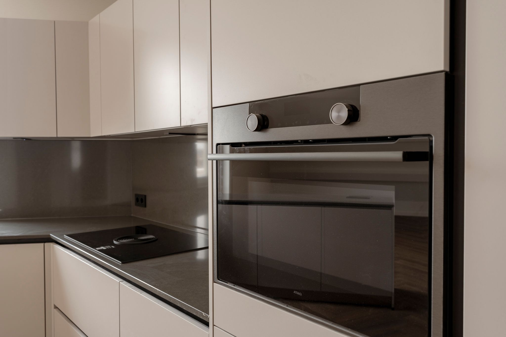 Photo 12 of Molenstraat 2-B