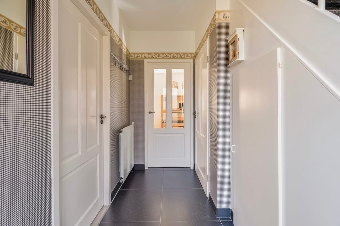 Photo 8 of Van Cralingenstraat 13