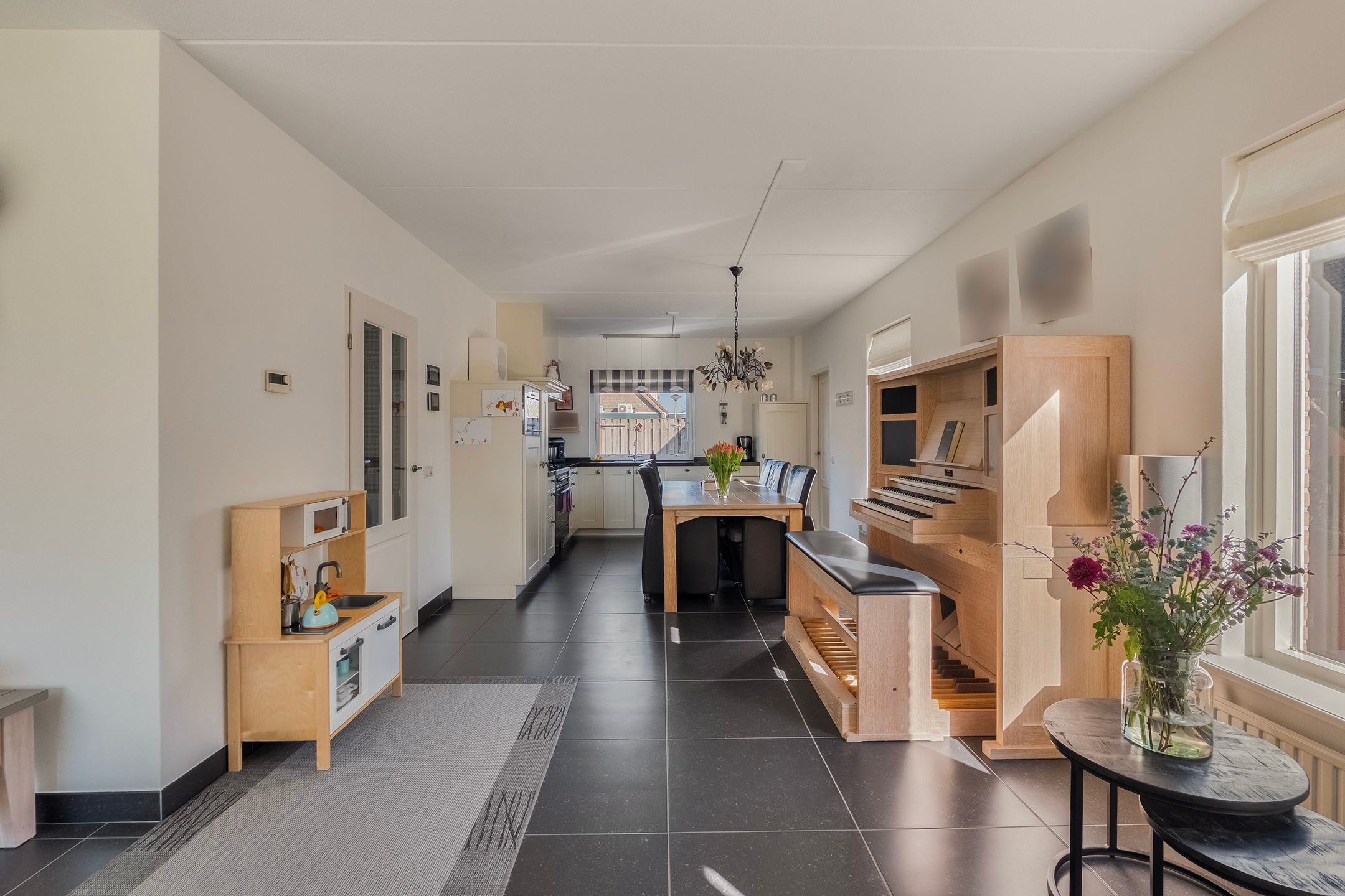 Photo 18 of Van Cralingenstraat 13