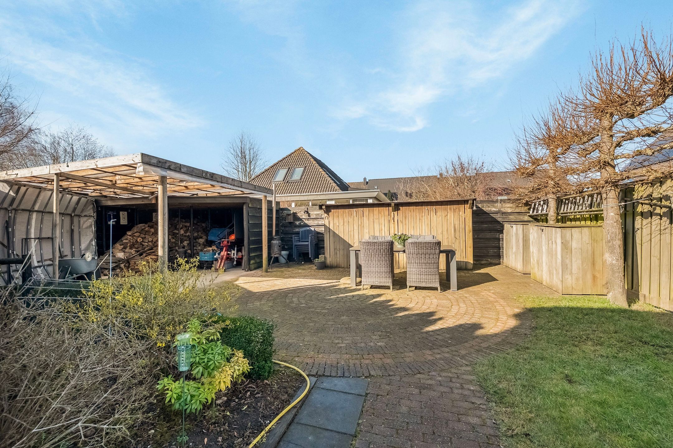 Photo 45 of Van Cralingenstraat 13