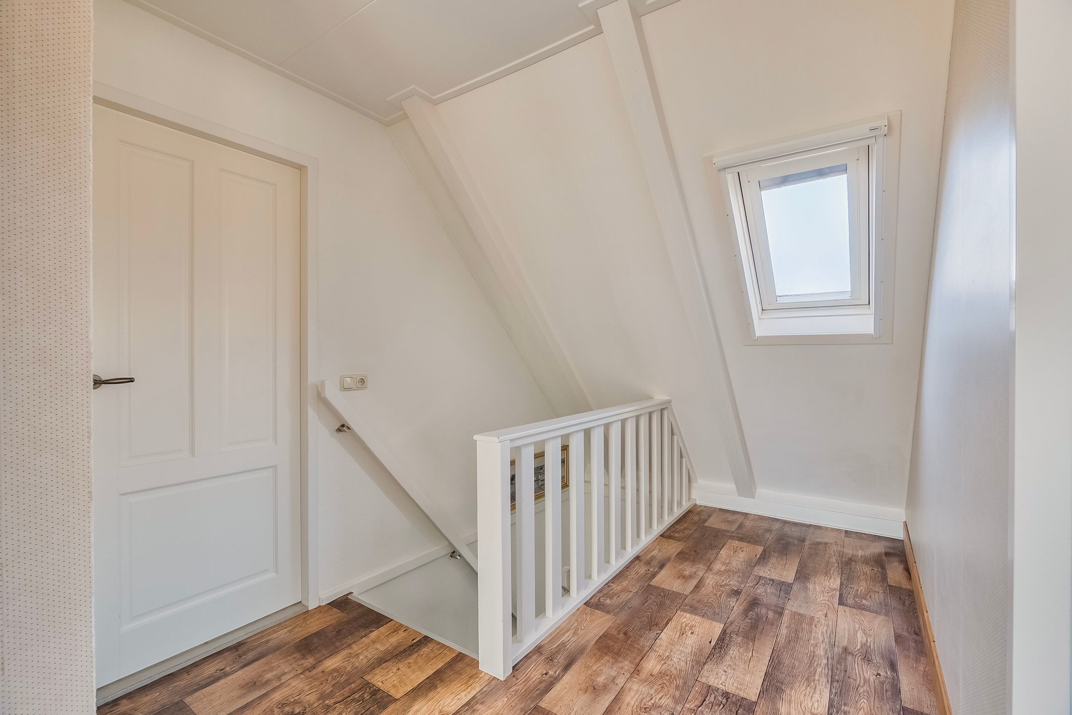 Photo 27 of Van Cralingenstraat 13