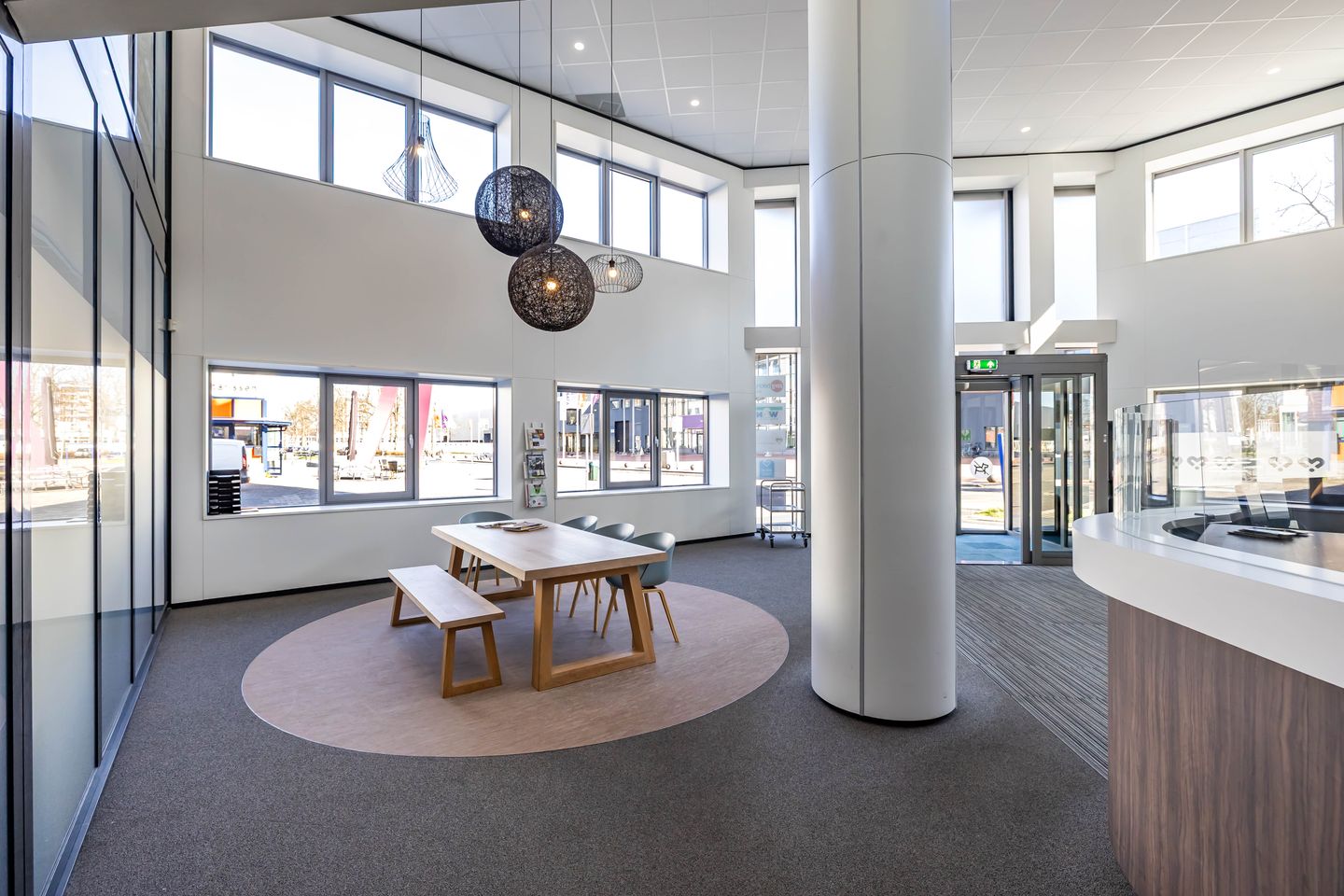 View photo 4 of Leonard Springerlaan 13