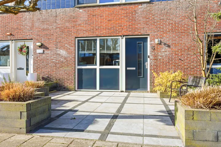 Photo 3 of De Spin 6