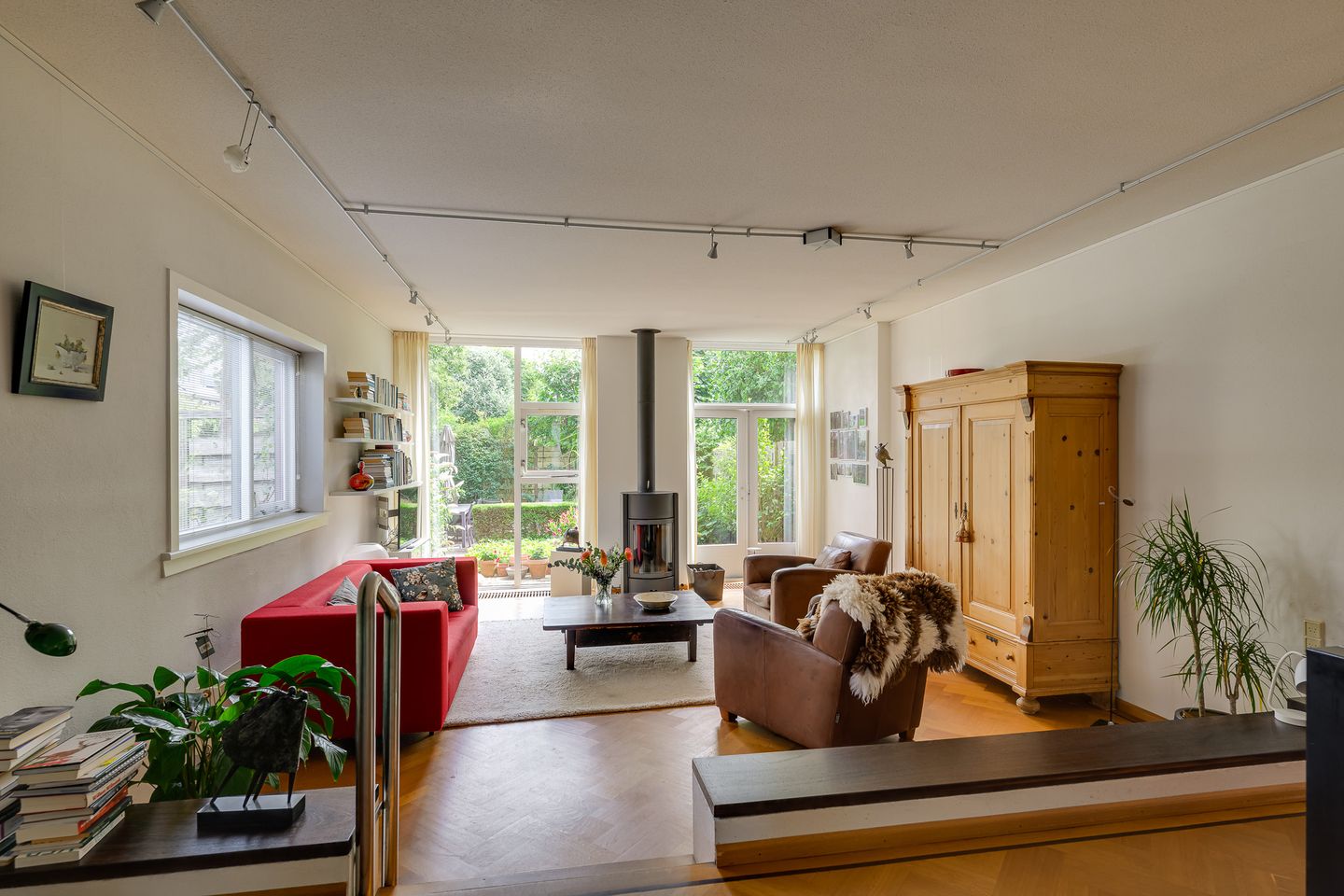 Foto 10 van Dotterbloem 17