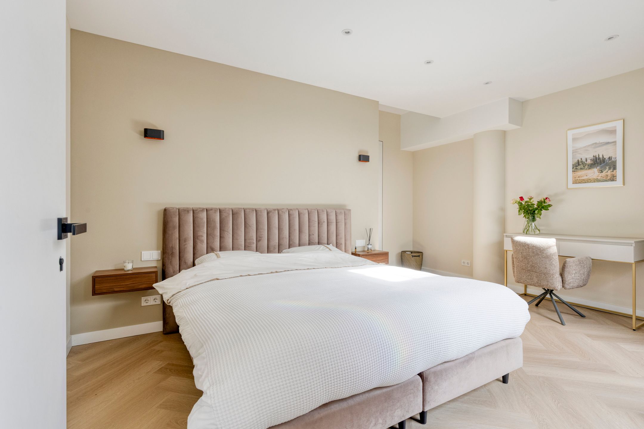 Foto 30 van Oosterweezenstraat 101-K