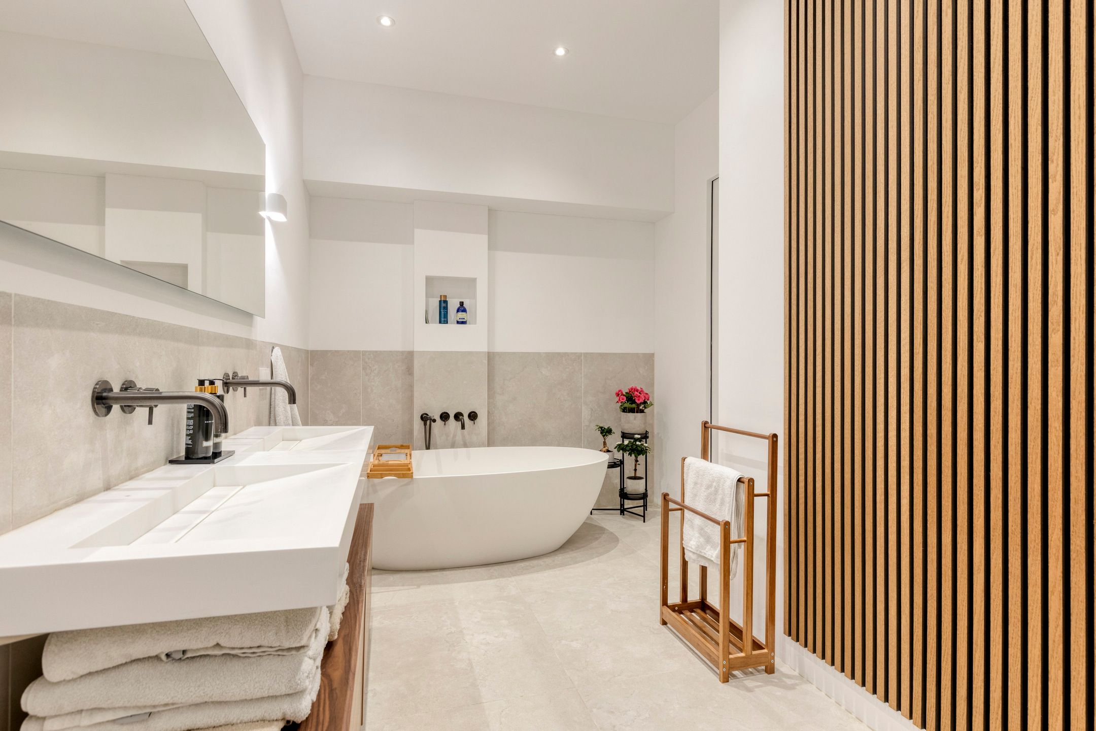 Foto 36 van Oosterweezenstraat 101-K