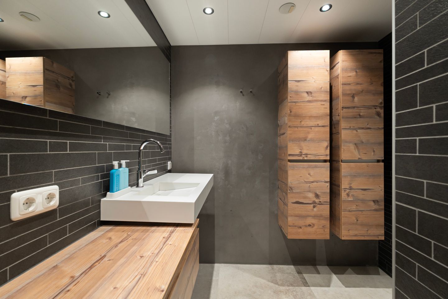 Photo 19 of Wierbalg 1240