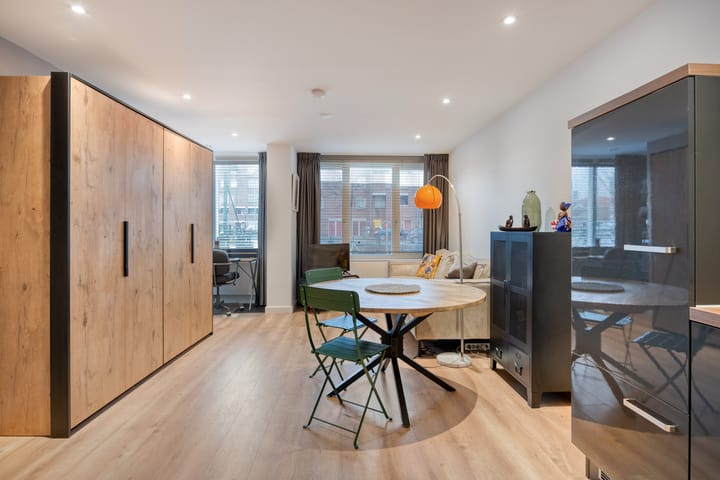 Photo 3 of Hooftskade 117