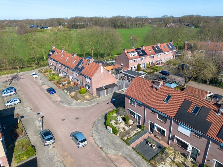 Photo 3 of Lou Bandystraat 16