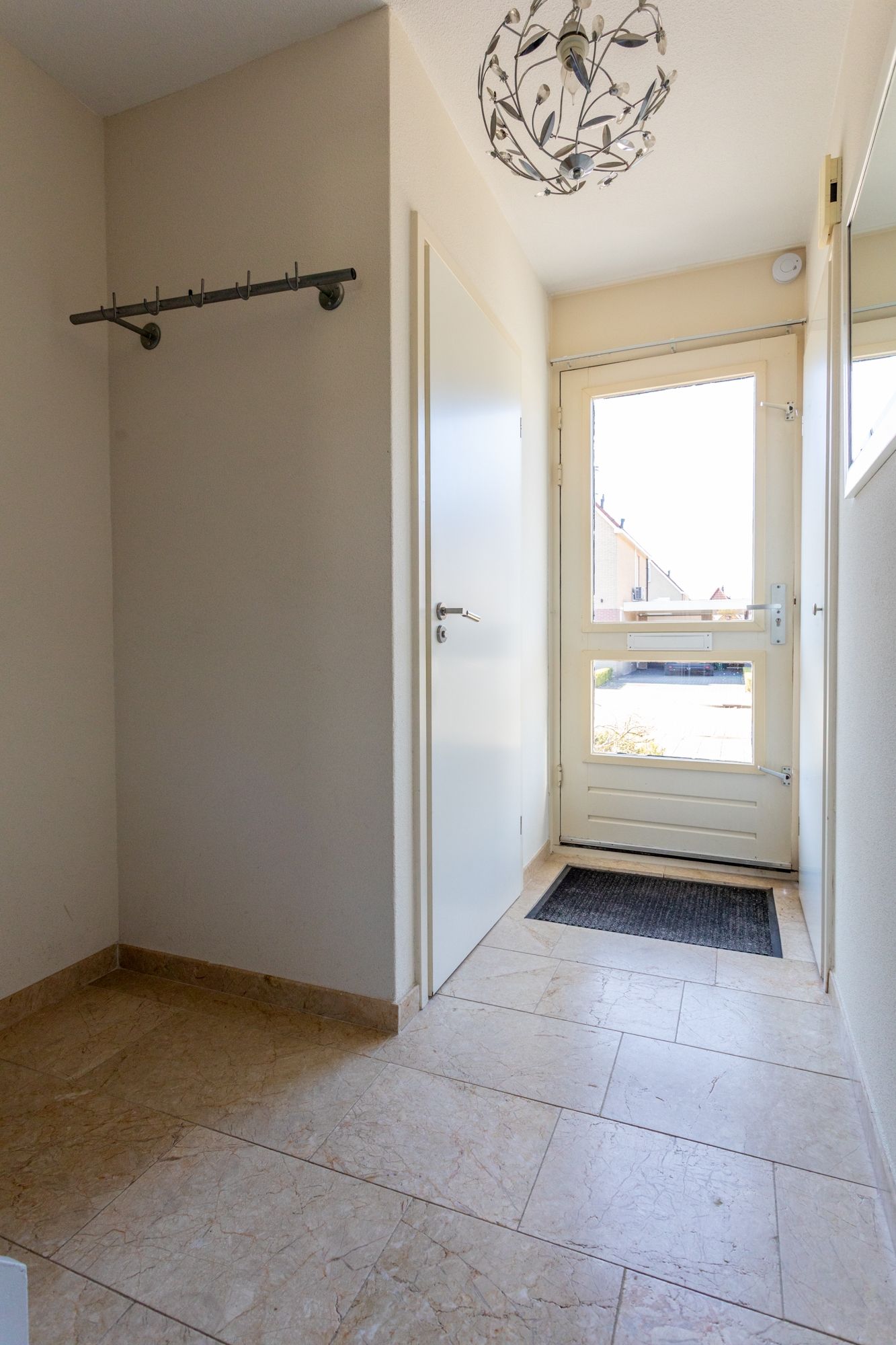 Photo 15 of Lou Bandystraat 16