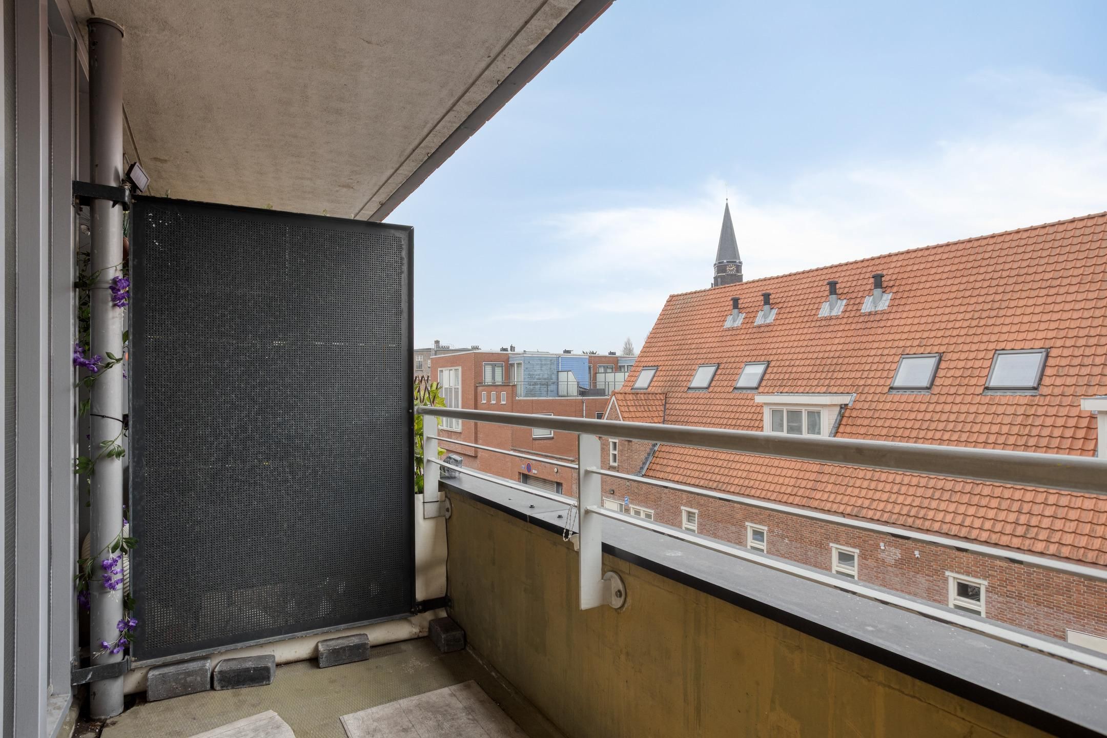 Affordable 3-room apartment centrally located in Hillesluis — 36