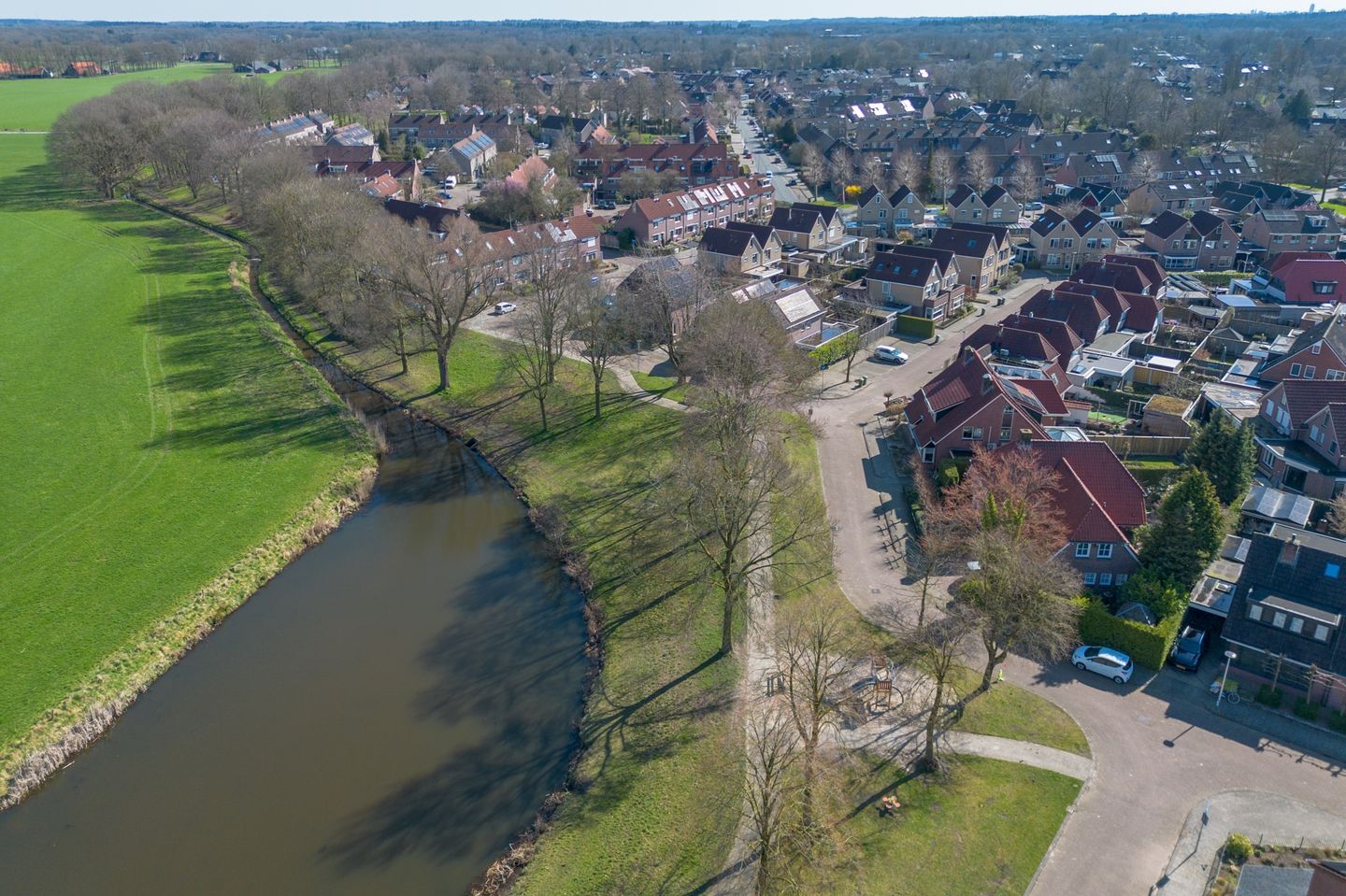 Photo 49 of Lou Bandystraat 16