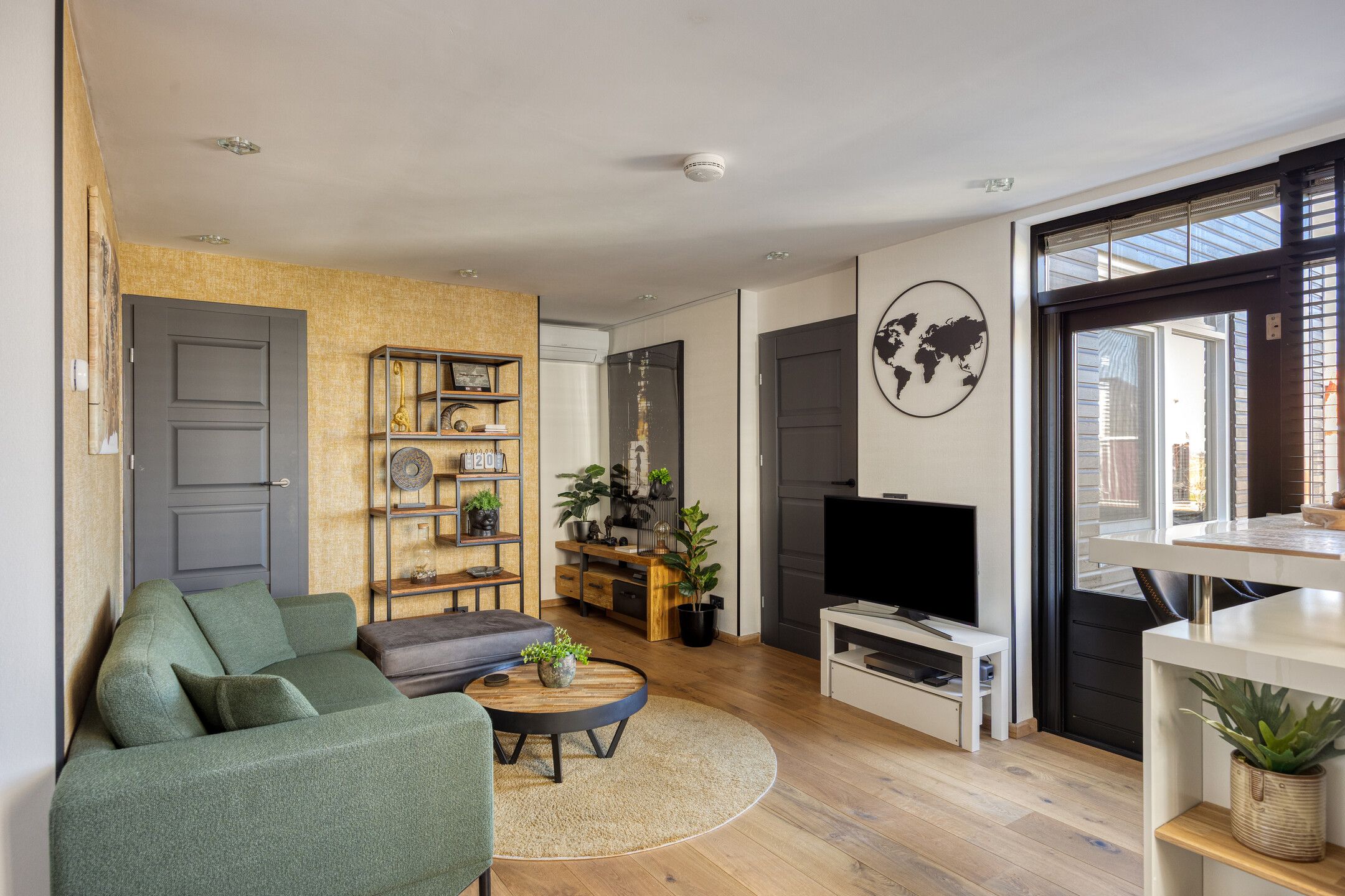 Buying a house in The Netherlands., Damstraat 42-A