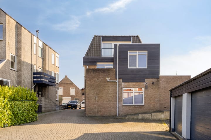 Foto 4 van Damstraat 42-A