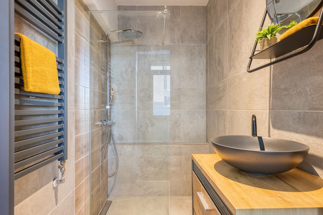 Modern Move-in Ready Apartment with Terrace and Optional Garage in Hardinxveld-Giessendam — 26
