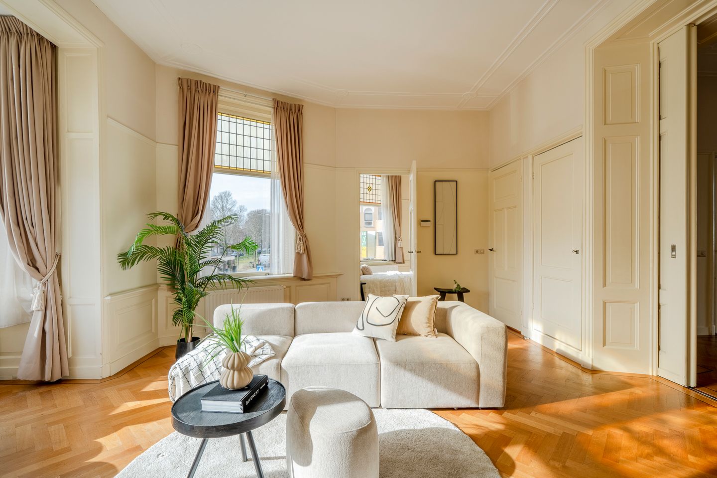 Photo 10 of Frederik Hendriklaan 148