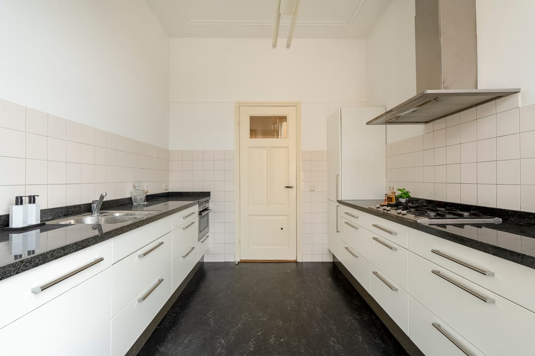 Photo 26 of Frederik Hendriklaan 148