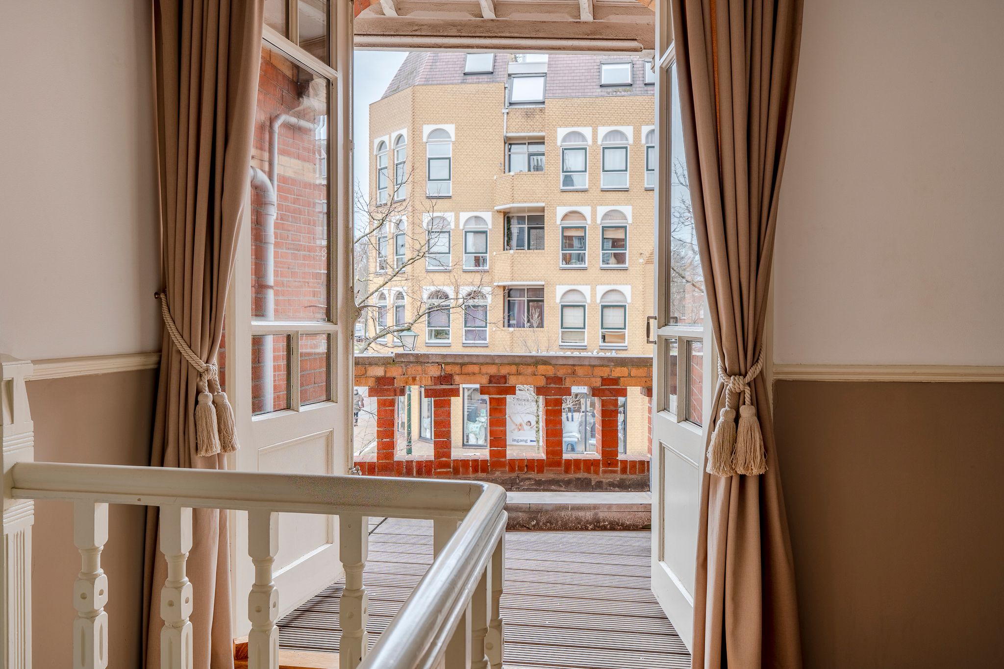 Photo 33 of Frederik Hendriklaan 148