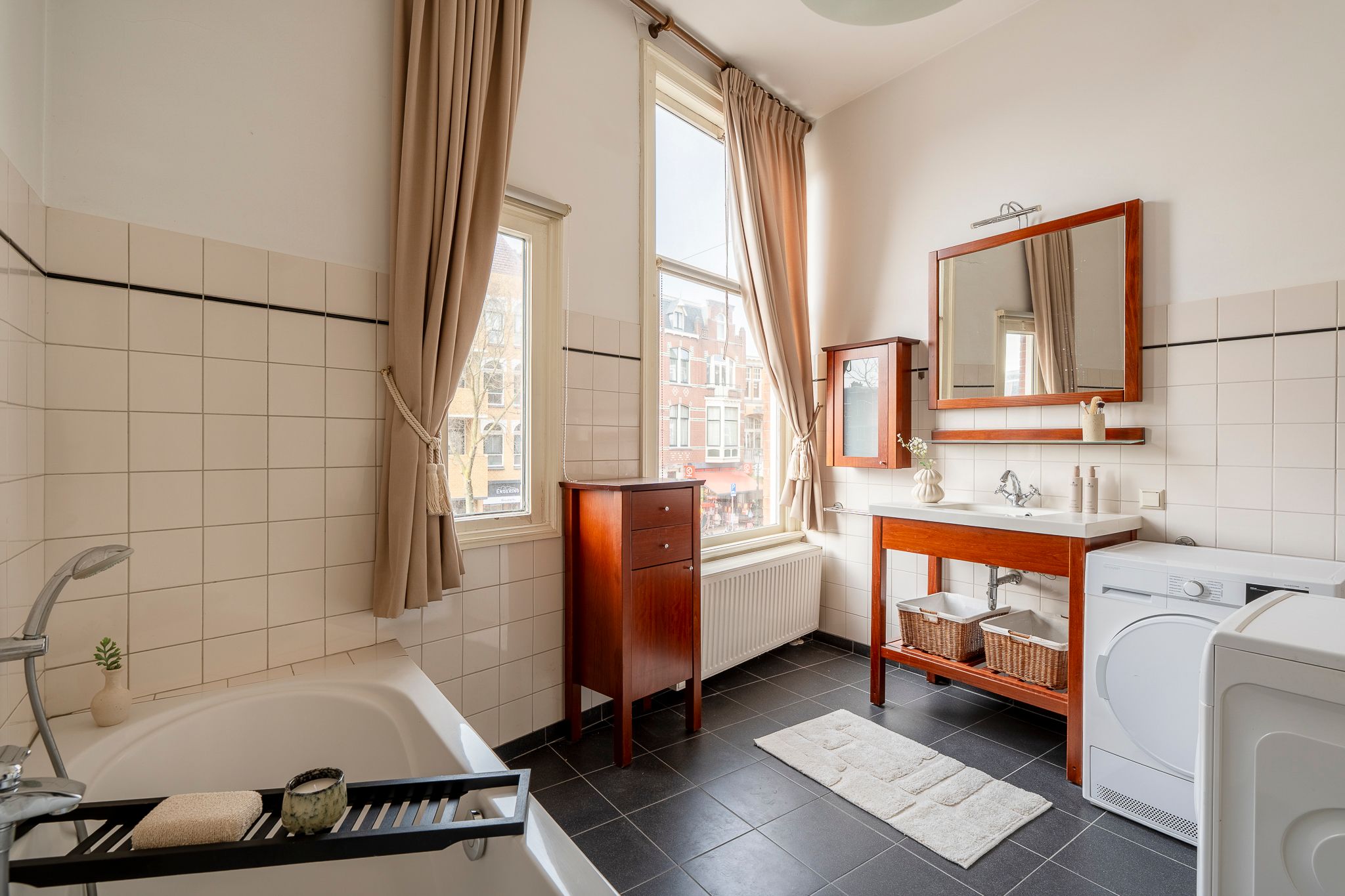 Photo 36 of Frederik Hendriklaan 148