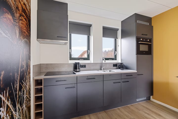 Vrijstaande woning te koop: Oranjekanaal NZ 10-0011, Wezuperbrug
