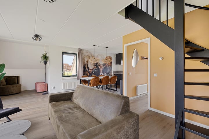 Vrijstaande woning te koop: Oranjekanaal NZ 10-0011, Wezuperbrug
