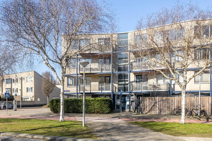 J.M. den Uylstraat 88