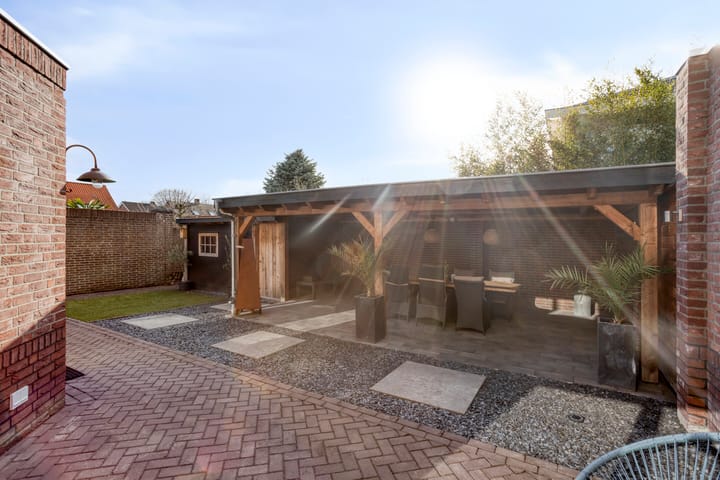 Photo 4 of Meester Thijssenstraat 24