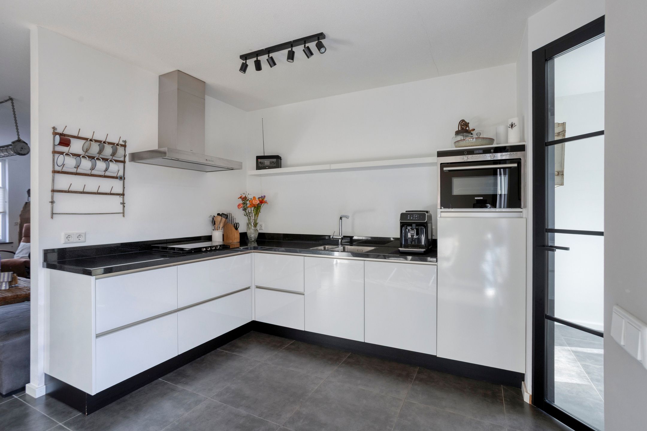 Foto 15 van Meester Thijssenstraat 24