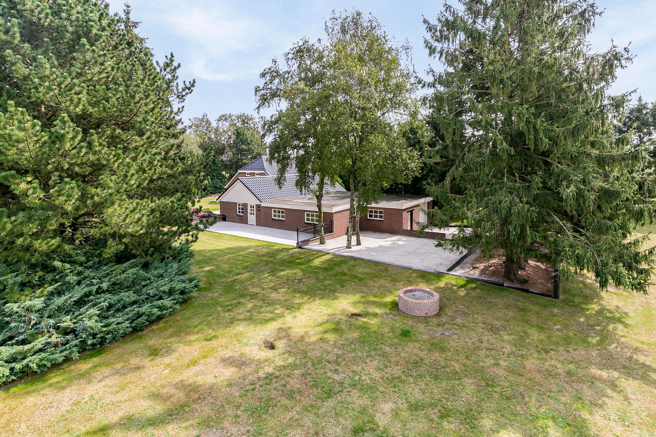 Photo 39 of Scholtweg 8