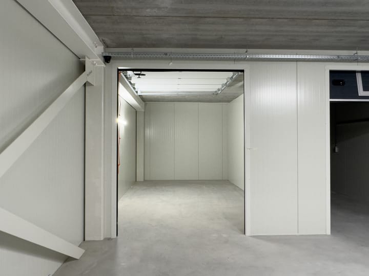 Steur 154, Waddinxveen