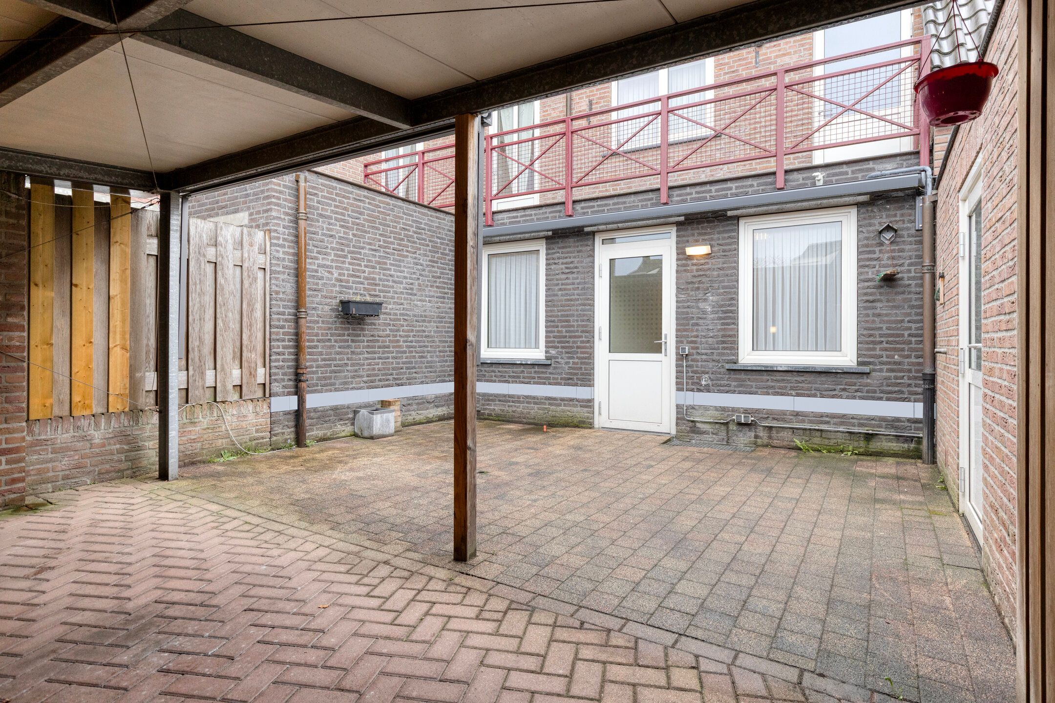 Foto 27 van Burgemeester Magneestraat 28-A