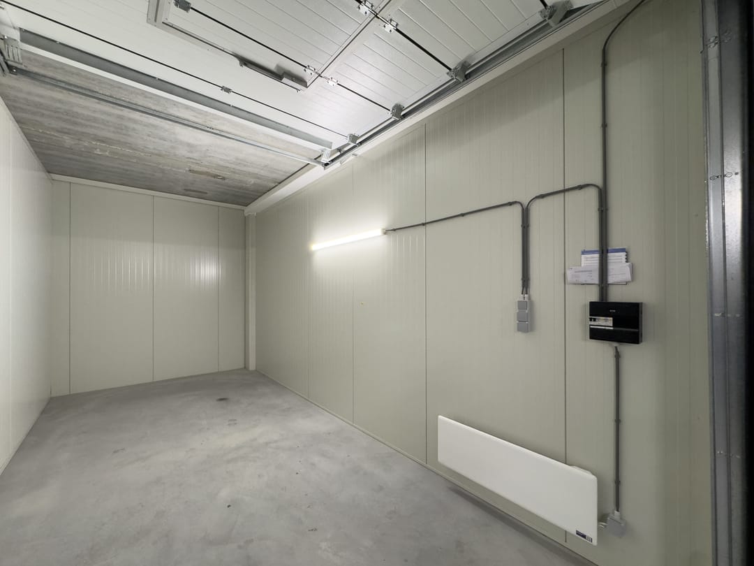 Foto 2 van Steur 240