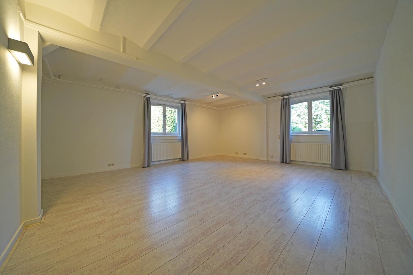 View photo 4 of Van Hengellaan 2