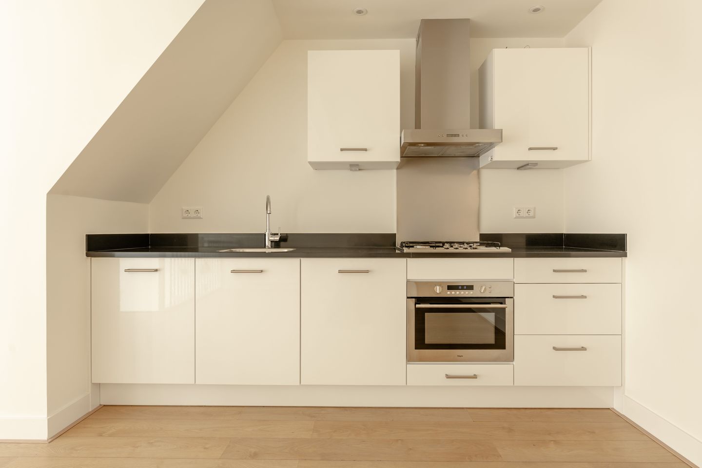 Foto 5 van Roetersstraat 18-H