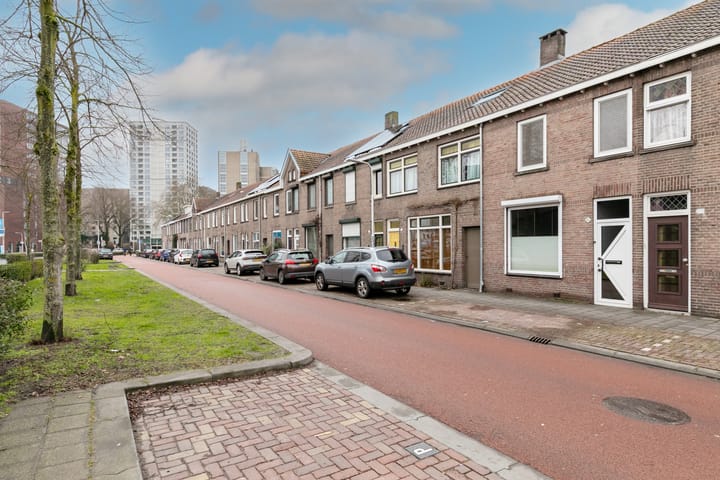 Photo 2 of Jan Heijnsstraat 27