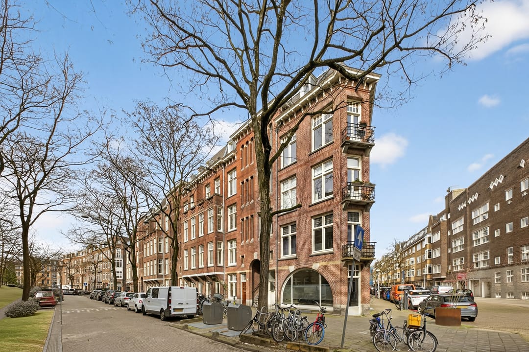 Foto 22 van Maarten Harpertszoon Trompstraat 22-1