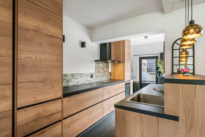 Photo 2 of Wielewaallaan 31