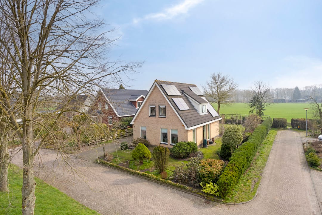 Photo 1 of Juffrouw Bosstraat 11
