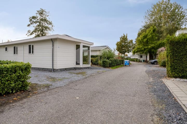 Photo 2 of Rijksstraatweg 186-251