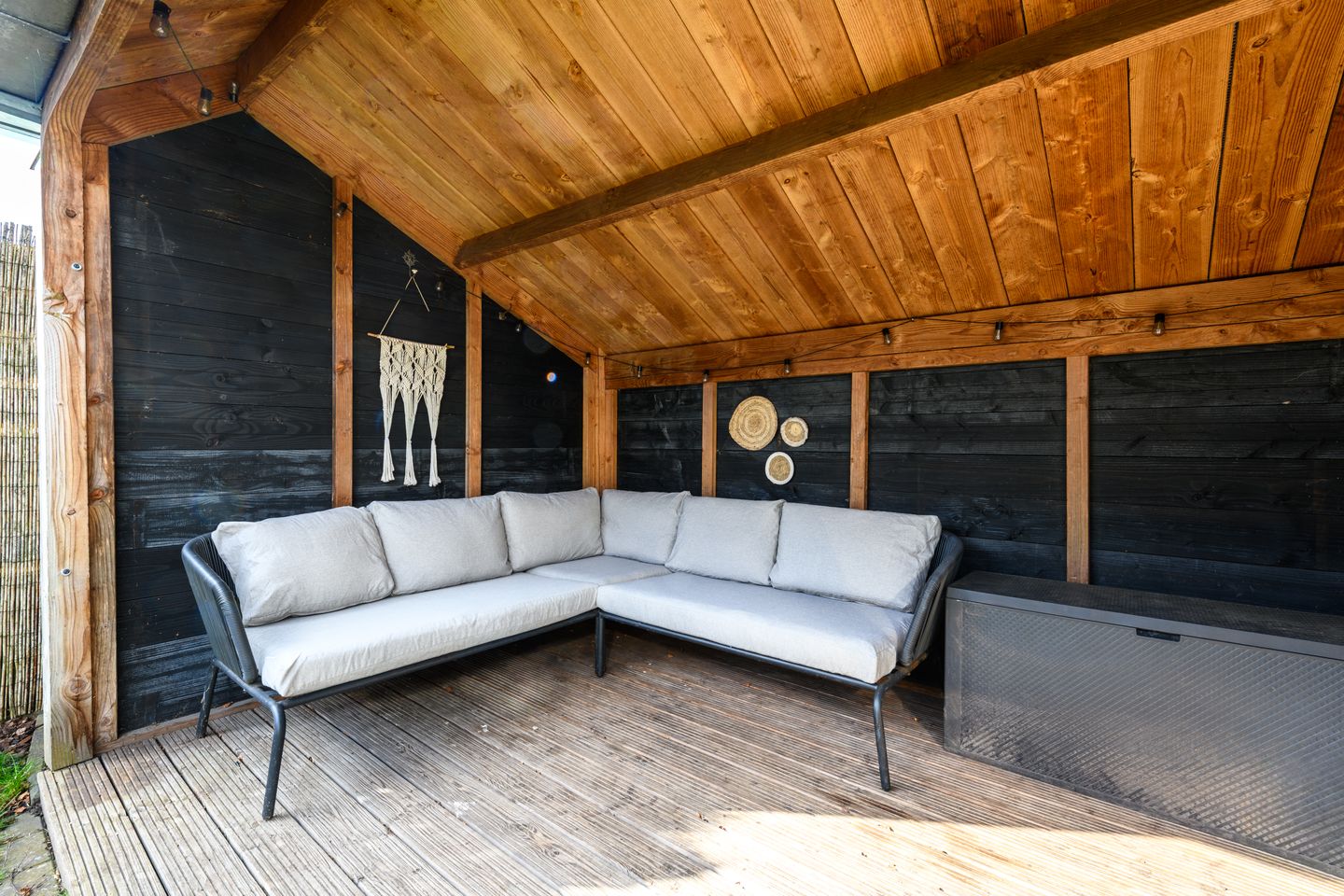 Photo 35 of Iikmounewei 21